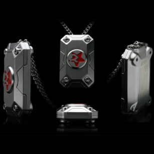 Pendentif Rogue Blocker titane