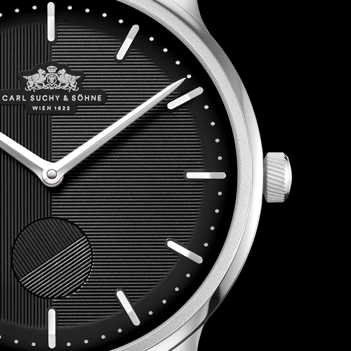 detail01 black case silver dial aligator 56aeb3f2c4.jpg