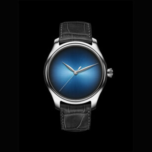 H Moser et CIE , ENDEAVOUR CENTRE SECONDS CONCEPT FUNKY BLUE 1200-0215