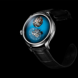 Endeavour Cylindrical Tourbillon H. Moser × MB&F Funky Blue