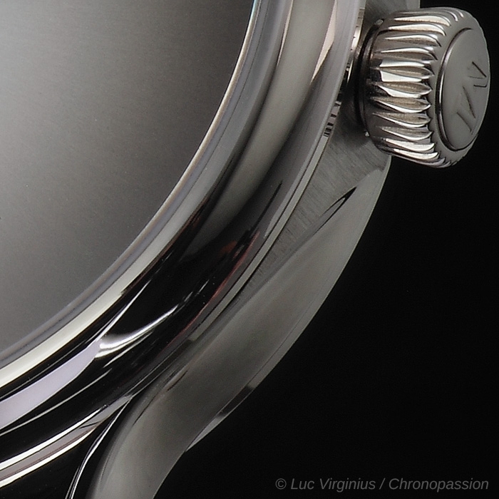 h moser 1343 gris 06 17bb8c2bcf.jpg
