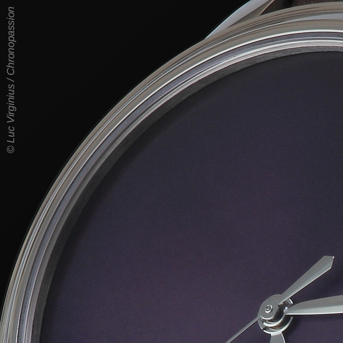 h moser 1343 purplhaz 04 c5df08735a.jpg