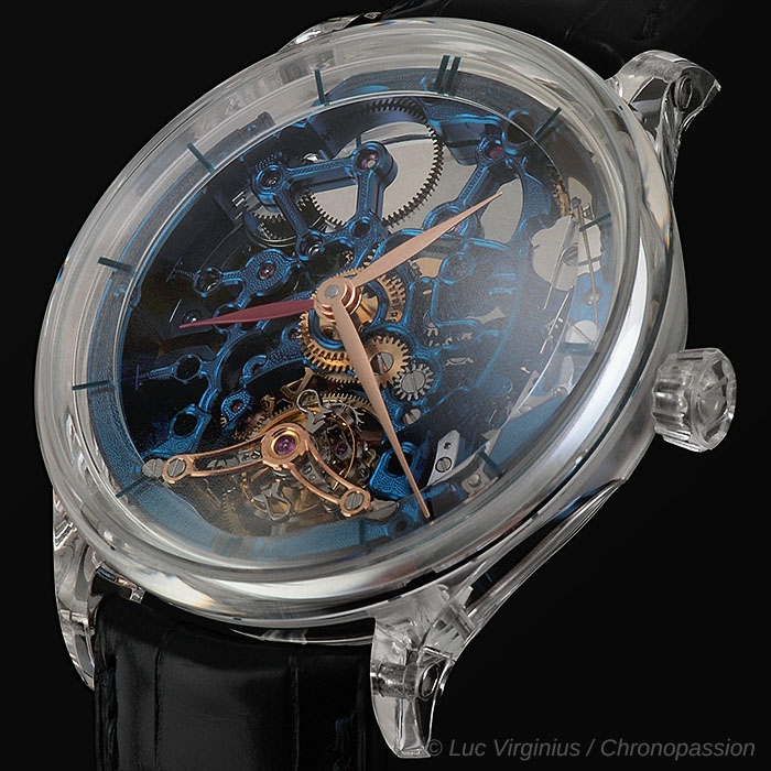 h moser 2803 blue 02 ada21ce2cb.jpg