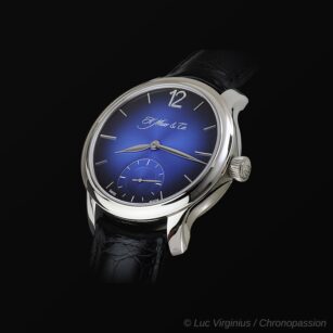 H MOSER & CIE Mayu, dark blue dial fumé, unique piece