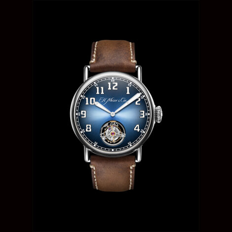 H.MOSER & Cie Heritage funky blue Tourbillon Pilot