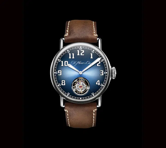 H.MOSER & Cie Heritage funky blue Tourbillon Pilot - Chronopassion