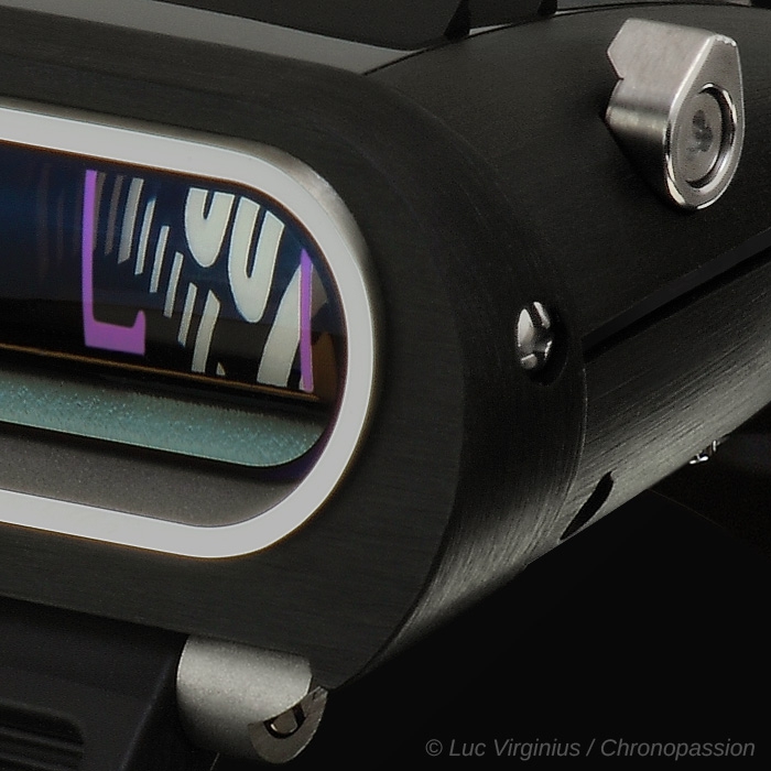 mb f hm5 black 07 be1dbe700f.jpg