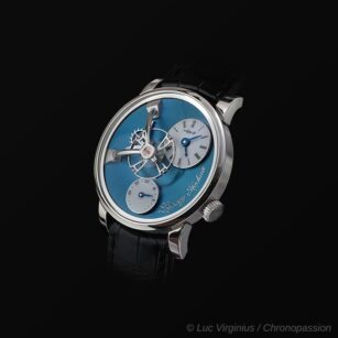 MB&F LEGACY MACHINE 101 platinum