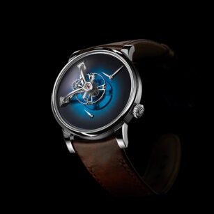 MB&F x H. Moser LM101 Funky Blue