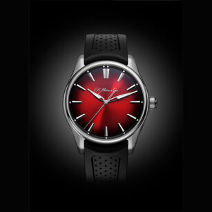 Pioneer Centre Seconds Swiss Mad Red  3200-1207
