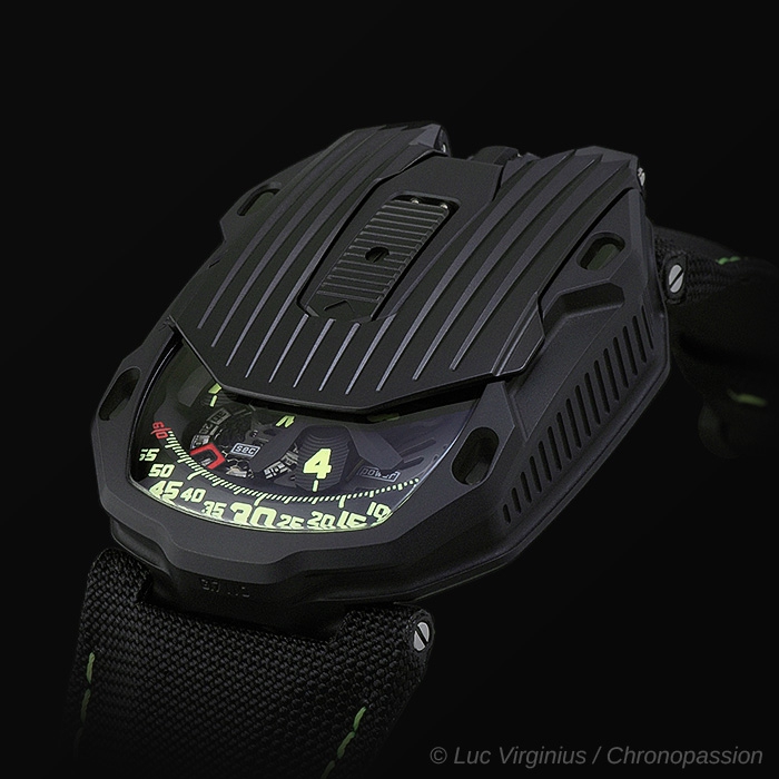 urwerk 105ct black 01 a51ca9150f.jpg