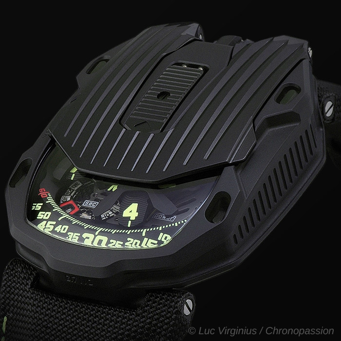 urwerk 105ct black 02 984d5a579a.jpg