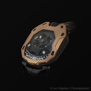 Raging Gold UR-105