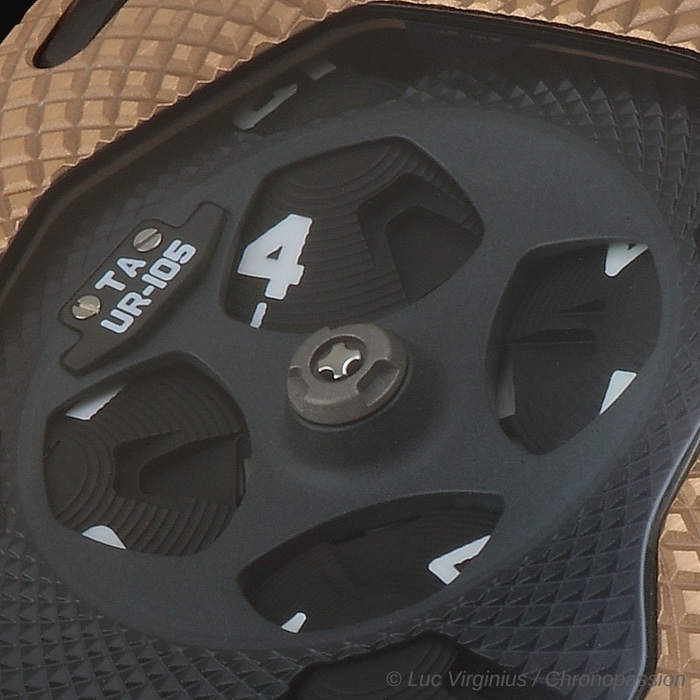 urwerk 105ta rgg 09 cfc5b22c66.jpg