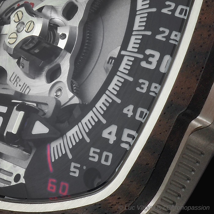 urwerk 110 eastw blackm 06 0bd92899e6.jpg
