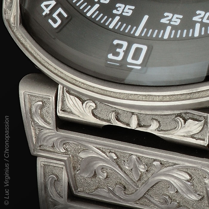urwerk 210 amadeus 09 2c19dc4807.jpg