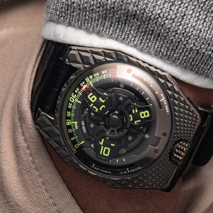 urwerk ur 100 t rex 5 31327147da.jpg