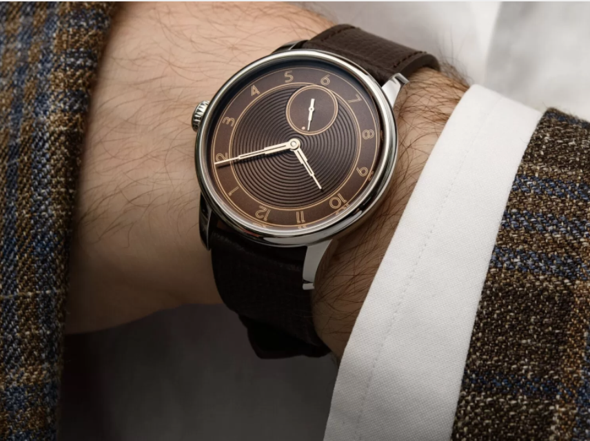 La Petite Seconde Metropolis Louis Erard x The Horophile Tobacco