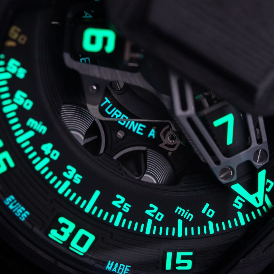 macro eagle urwerk