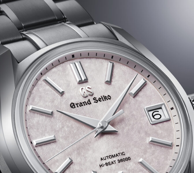sbgh341_dial-672x600.jpg