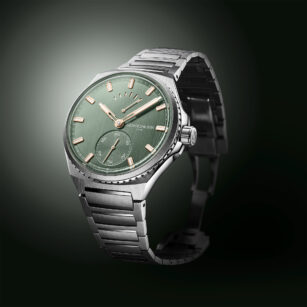 Arnold & Son Longitude Titanium Fern Green: 1LTAT.F01A.N001U