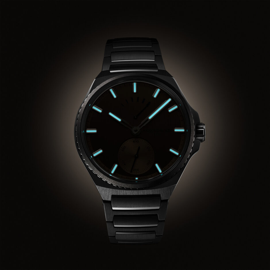 a&s longitude ti night