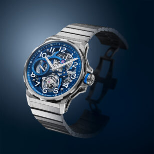 Angelus Flying Tourbillon Titanium – Blue Edition