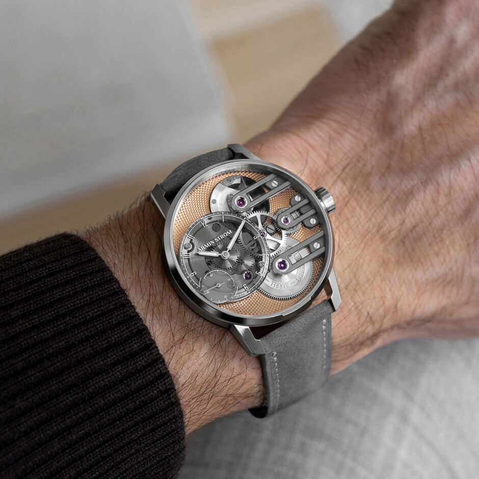 lr artworth as gef us salmon wristshot1