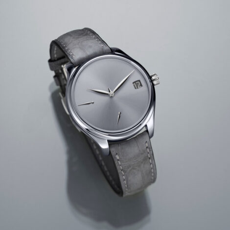 H.MOSER & Cie ENDEAVOUR PERPETUAL CALENDAR CONCEPT TANTALUM 1800-2004