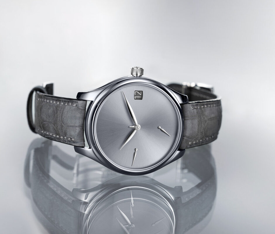 hmoser 1800 2004 endeavour perpetual calendar concept tantalum lifestyle side